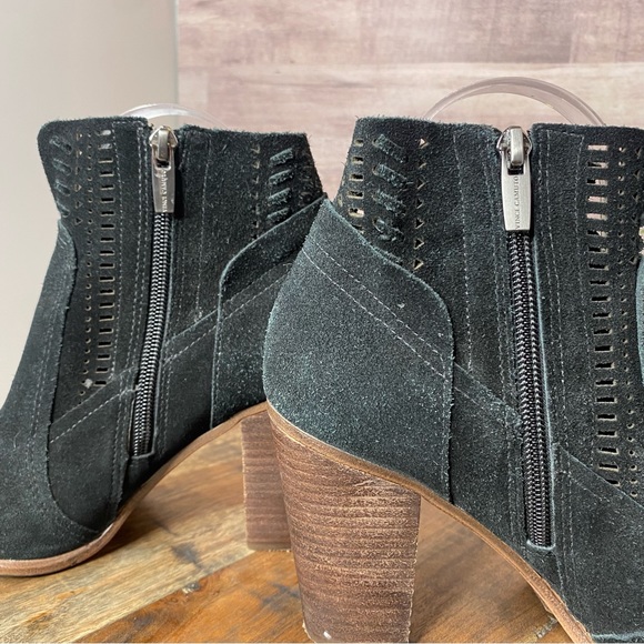 Vince Camuto Women's Leather Fenyia Ankle Booties - Size: 8.5 M - Picture 10 of 11